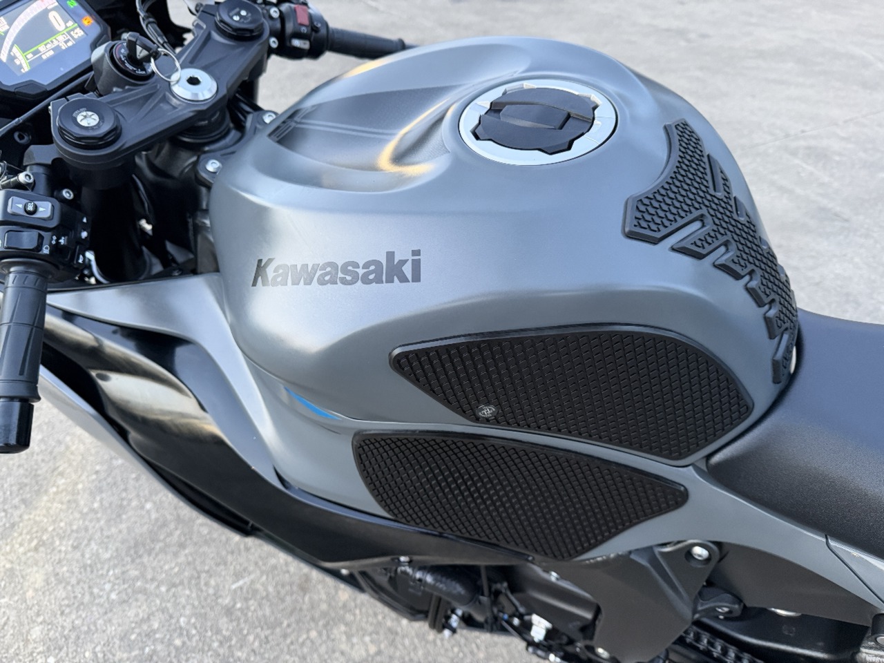 2025 Kawasaki Ninja ZX-6R